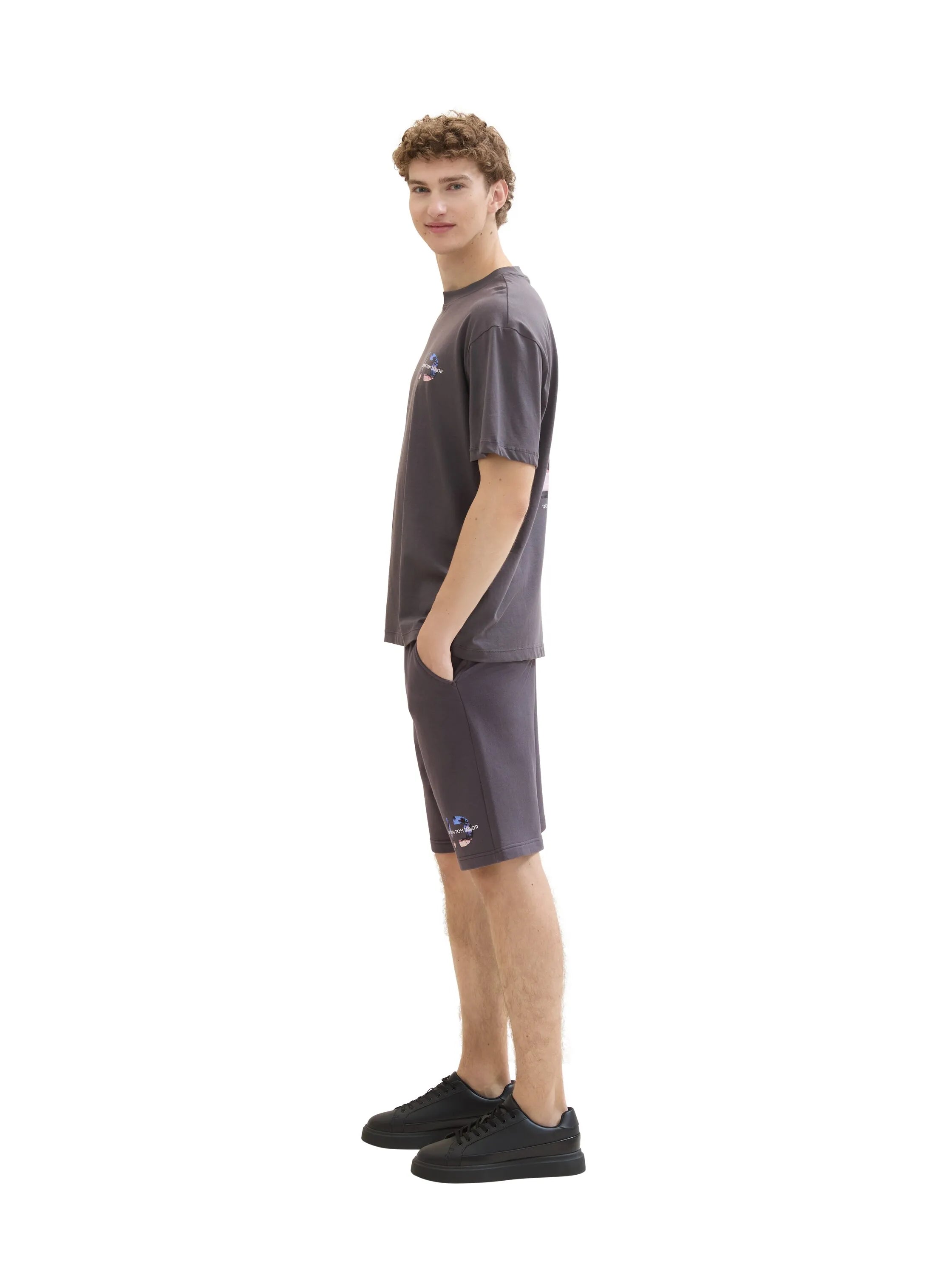 Denim Tom Tailor Tarmac Grey Men Relaxed Sweat Shorts SKU: 1041480_10899 Image 02