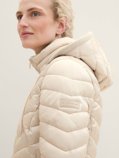 Lightweight Quilted Jacket with A Hood_1041489_12365_06