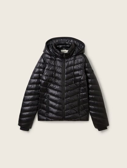 Lightweight Quilted Jacket with A Hood_1041489_14482_02