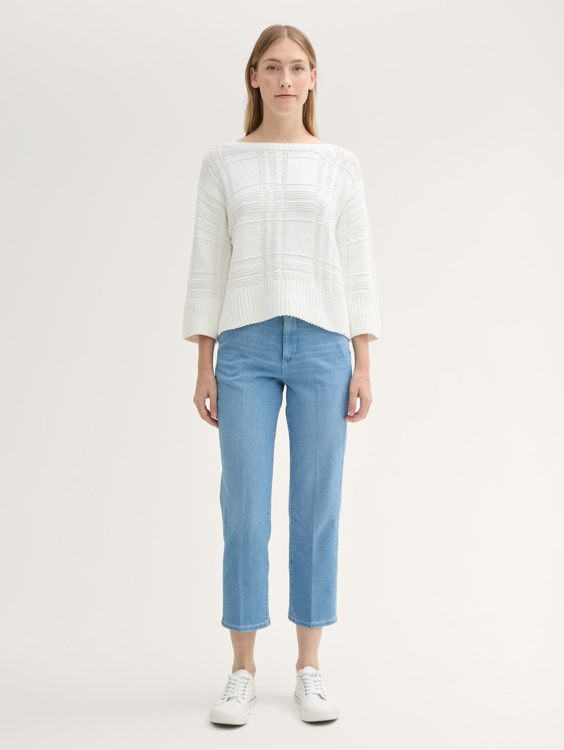 Straight Cropped Chinos_1041849_10280_01