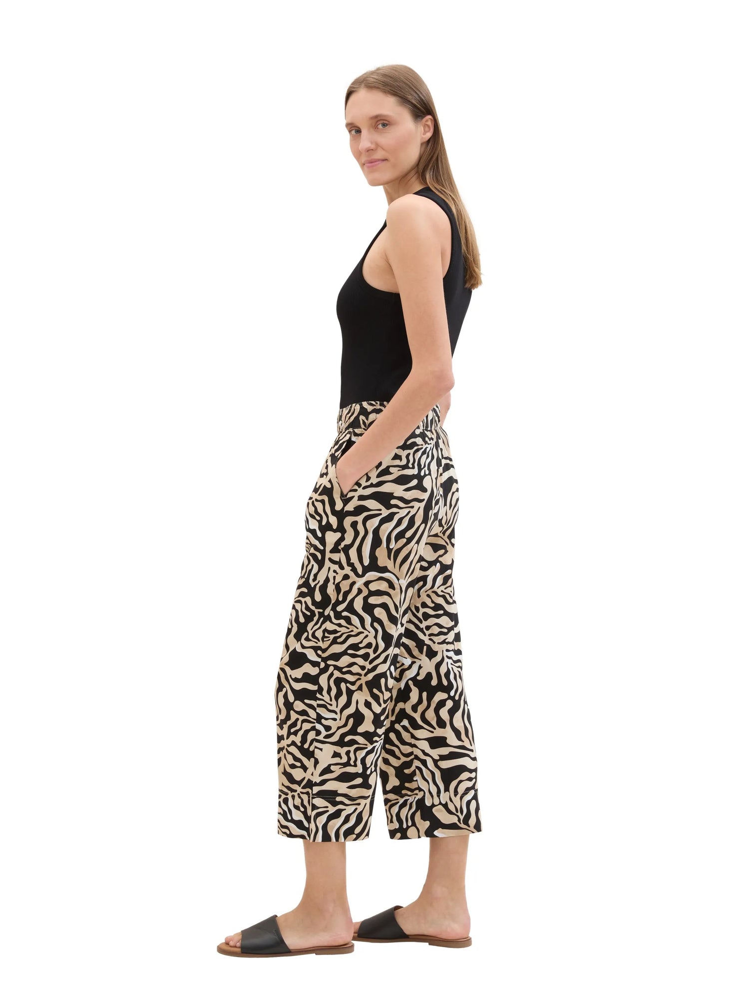 Tom Tailor Black Cut Palmtree Design Women Culotte Fit Pants SKU: 1041928_35305 Image 02
