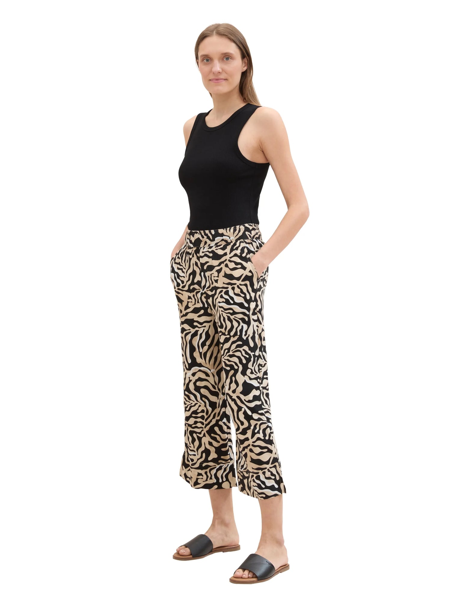 Tom Tailor Black Cut Palmtree Design Women Culotte Fit Pants SKU: 1041928_35305 Image 03