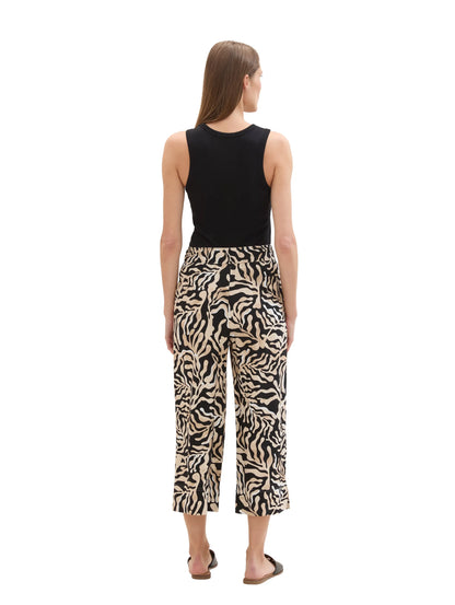 Tom Tailor Black Cut Palmtree Design Women Culotte Fit Pants SKU: 1041928_35305 Image 04