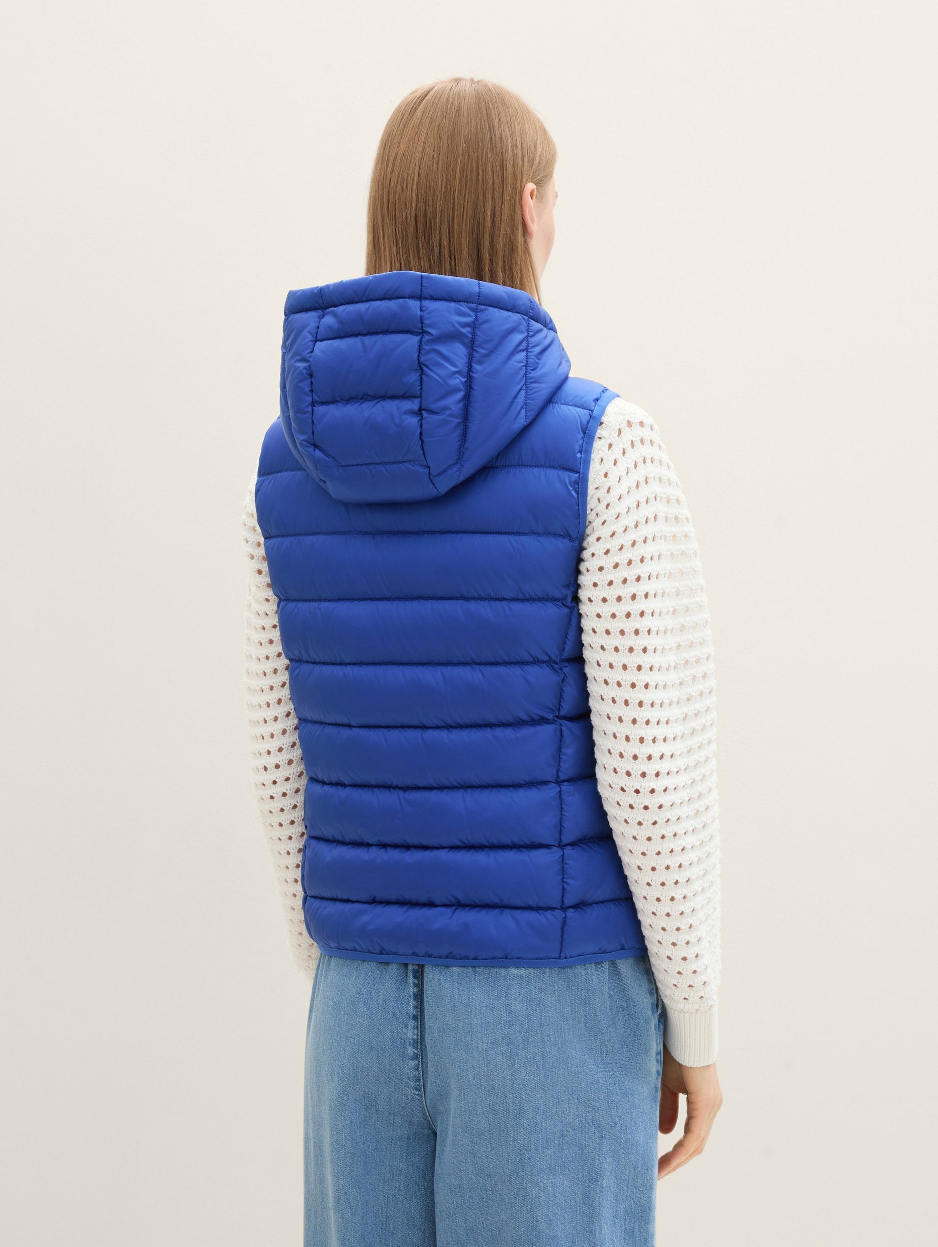 Lightweight Quilted Hooded Gilet_1042097_26529_05