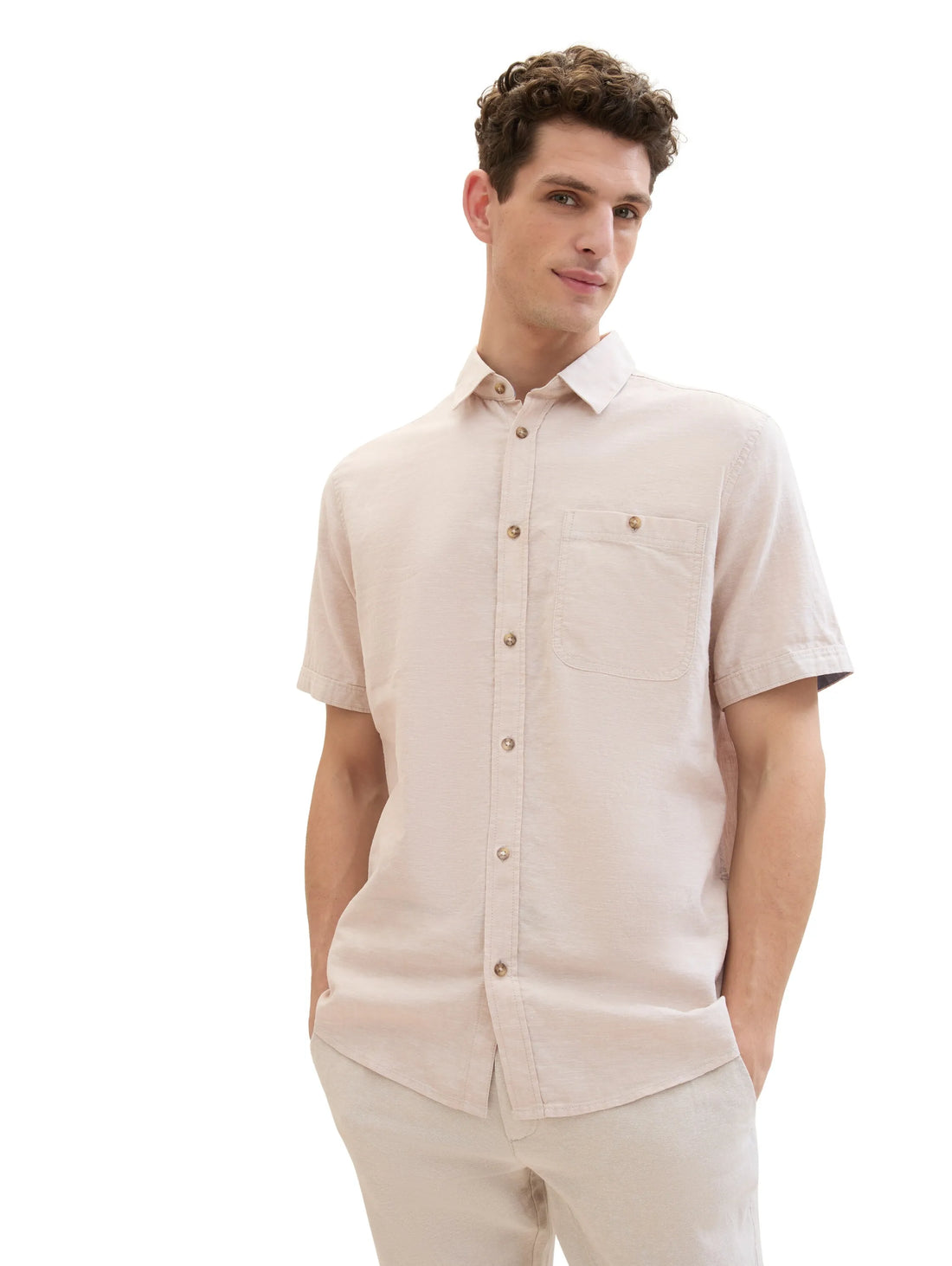 Tom Tailor Caramel Beige Chambray Men Regular Short-Sleeved Shirt SKU: 1042351_31235 Image 01