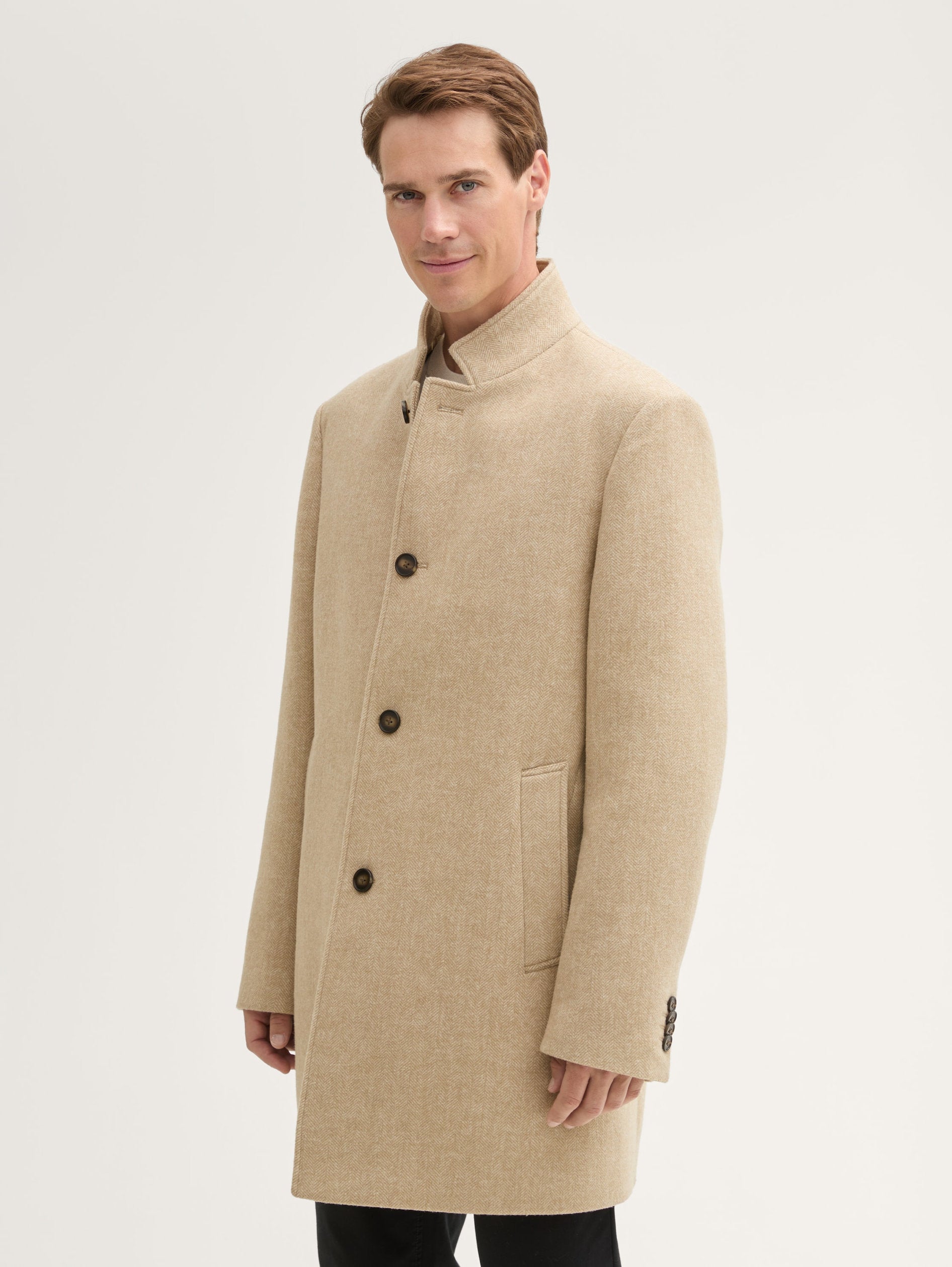 Woolen Coat_1042474_32526_01