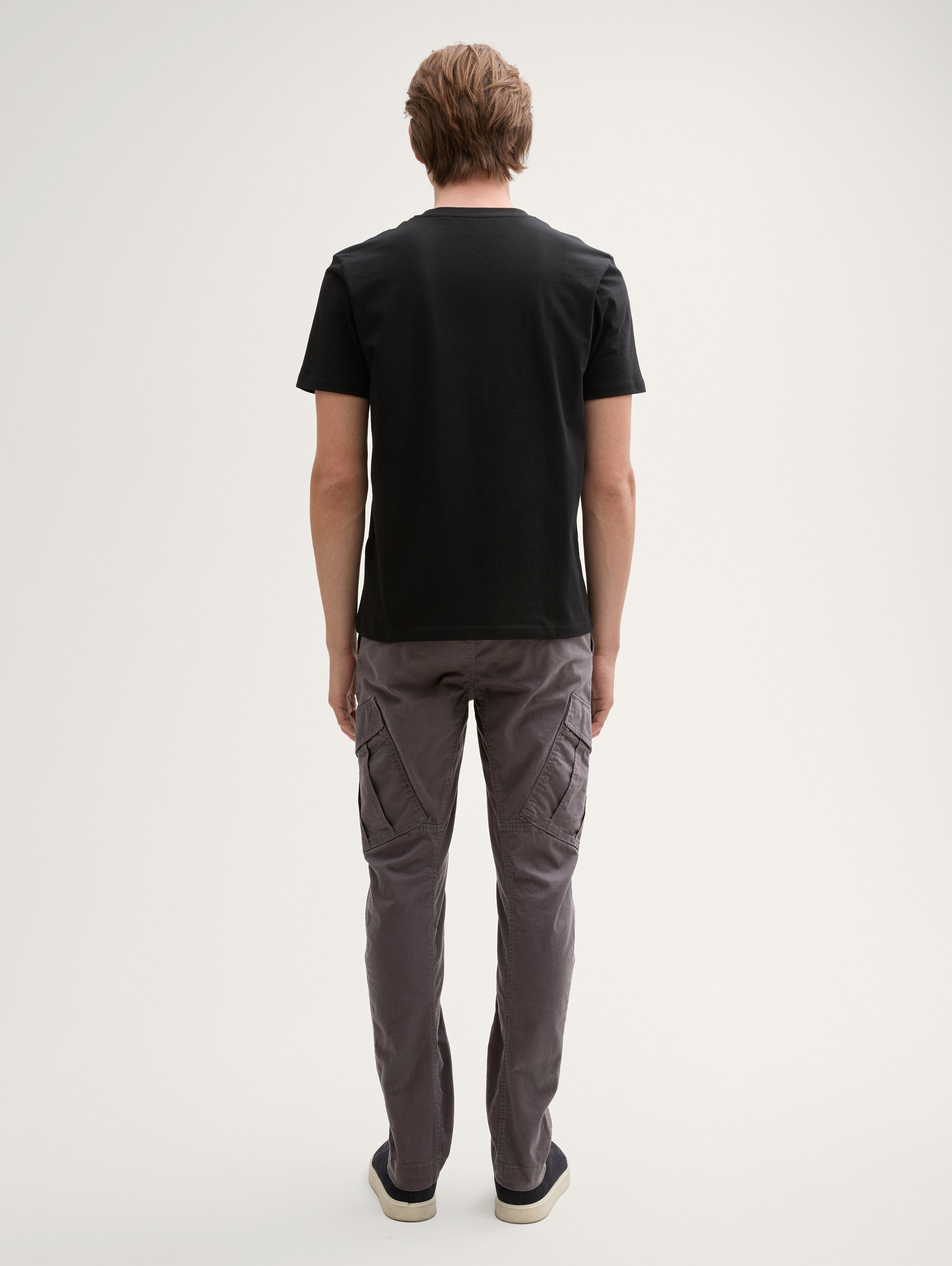 Tom Tailor_Regular Tapered Cargo Trousers_1042559_11587_02