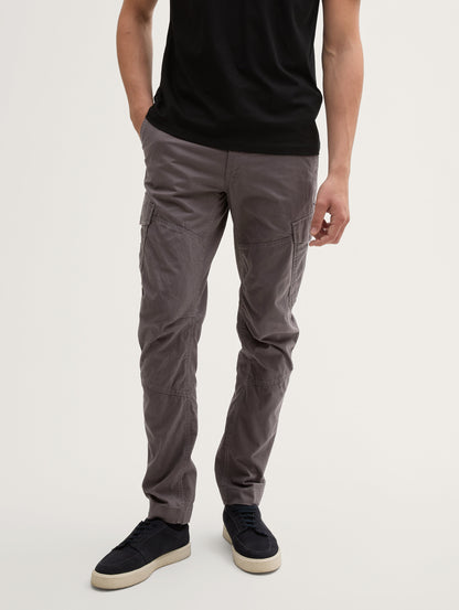 Tom Tailor_Regular Tapered Cargo Trousers_1042559_11587_04