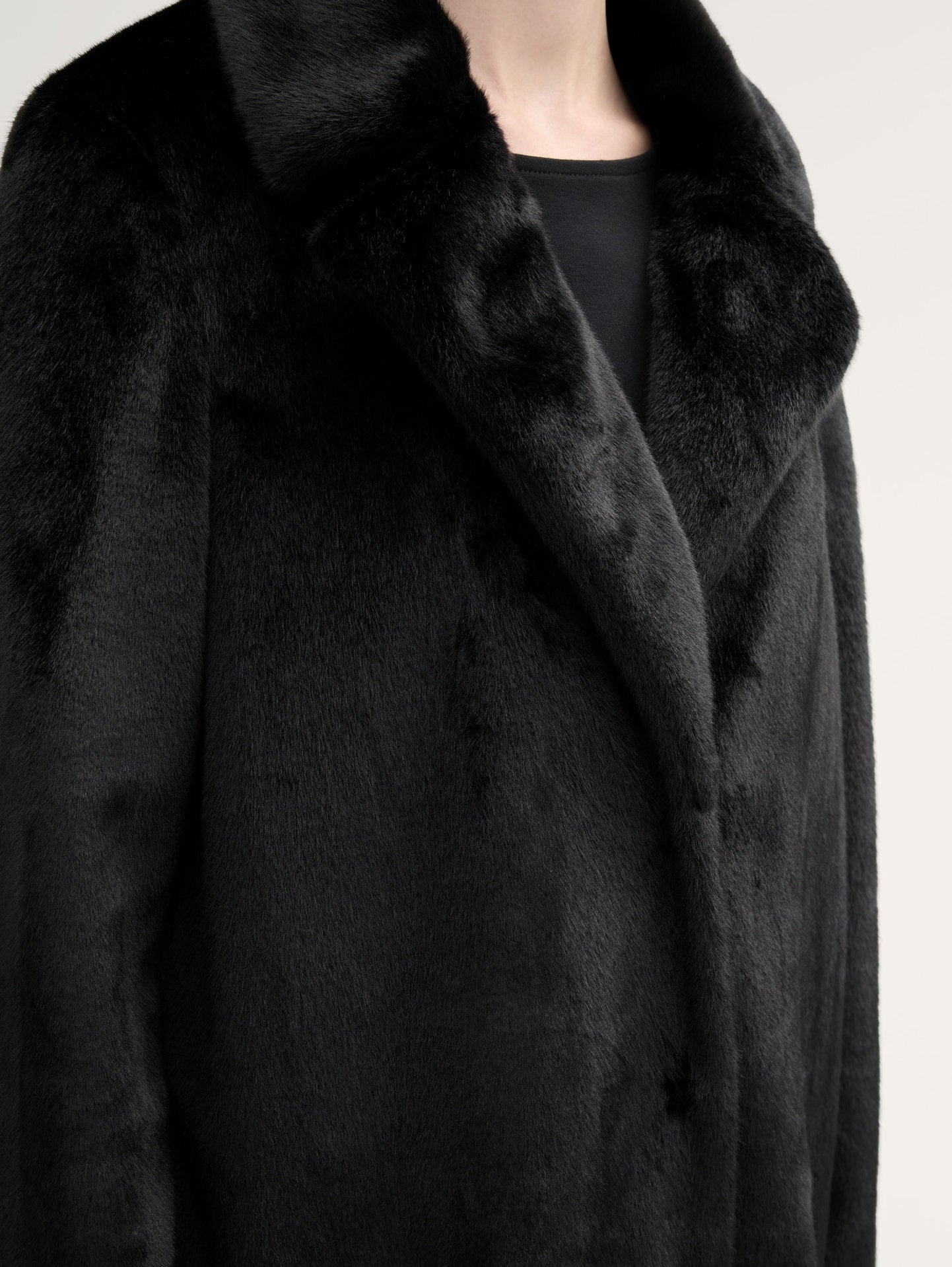 Faux Fur Coat_1042918_14482_05