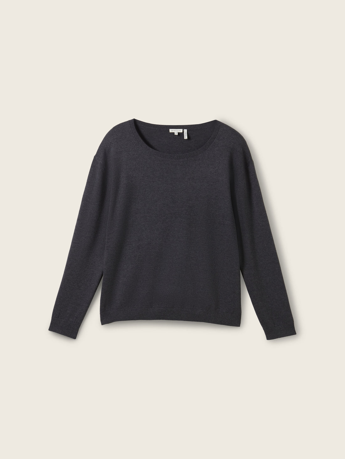 Basic Round Neck Sweater_1042964_30281_02