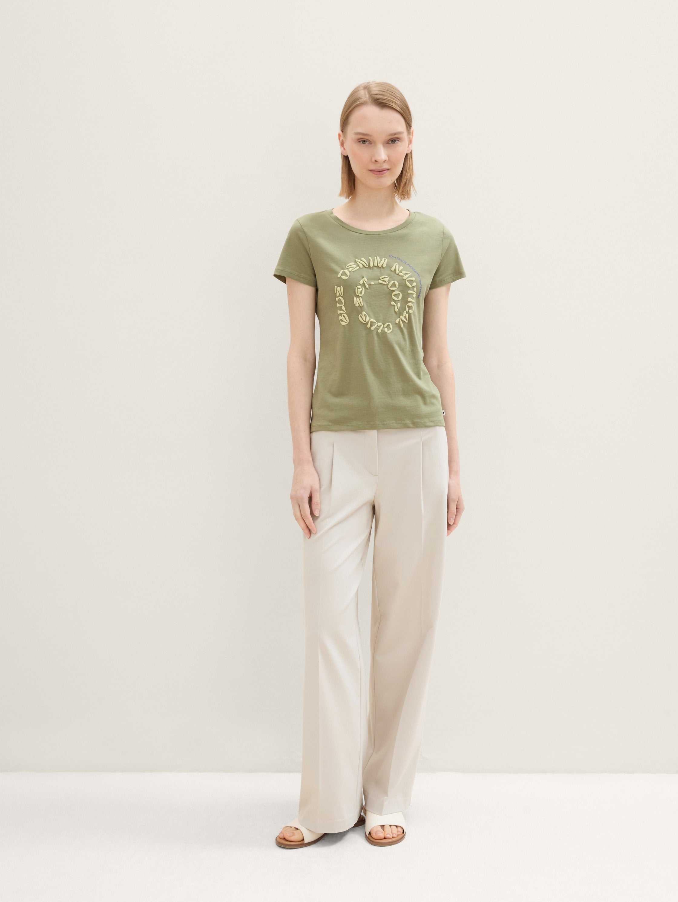 Jersey T-Shirt in Organic Cotton_1043073_18938_04