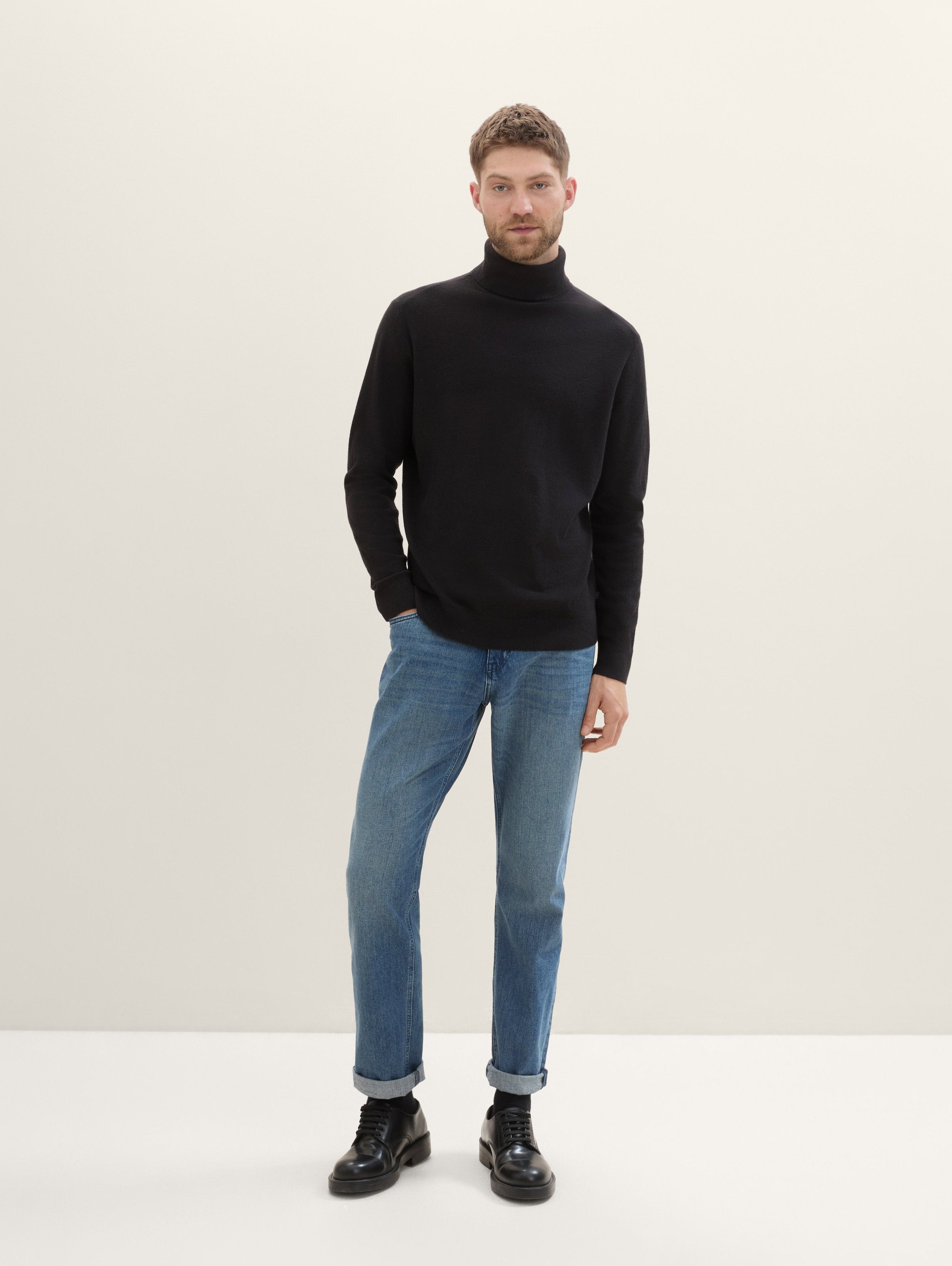 Soft Turtleneck Jumper_1043194_29999_04