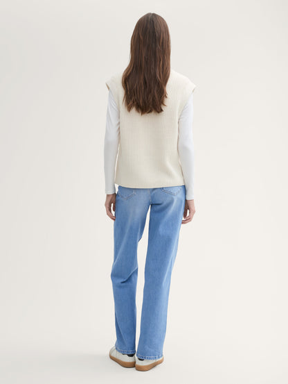 Wide-Leg Jeans in Recycled Cotton_1043245_10119_04