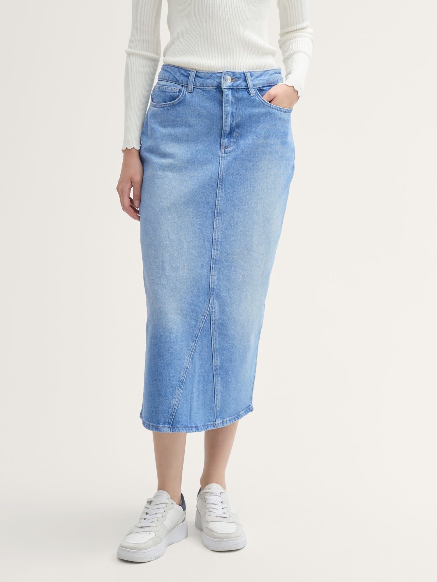 Midi Denim Skirt in Recycled Cotton_1043255_10119_06