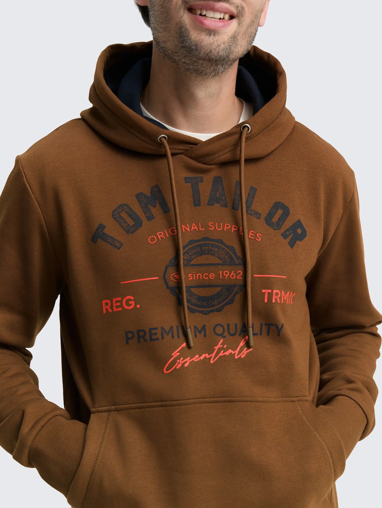 Tom Tailor_0_Hoodie Sweatshirt with Logo Print_1043292_23900_05
