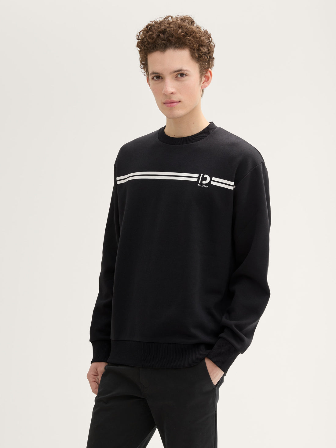 Sweatshirt with A Logo Print_1043299_29999_01