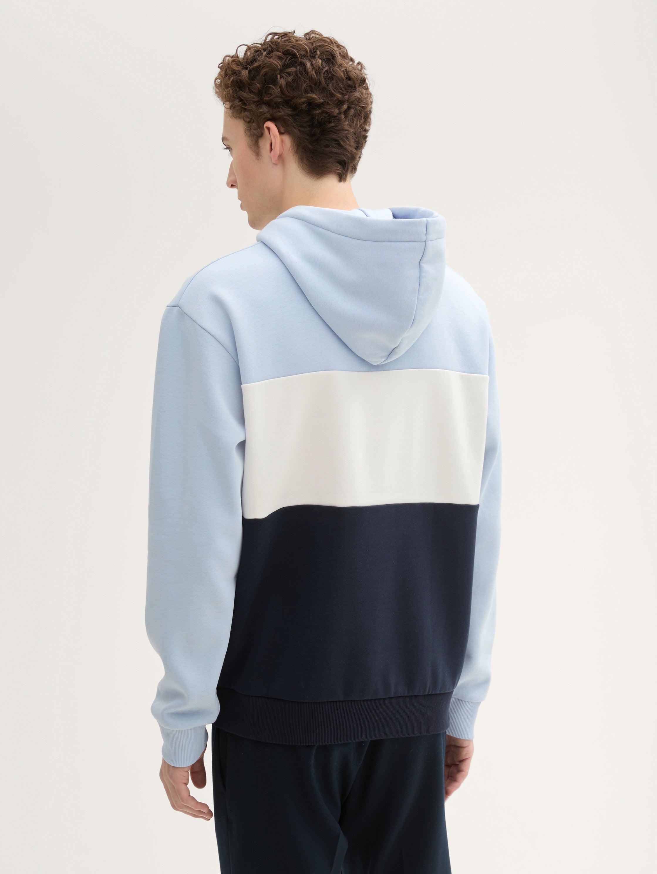 Colour Block Hoodie with Print_1043304_11270_04