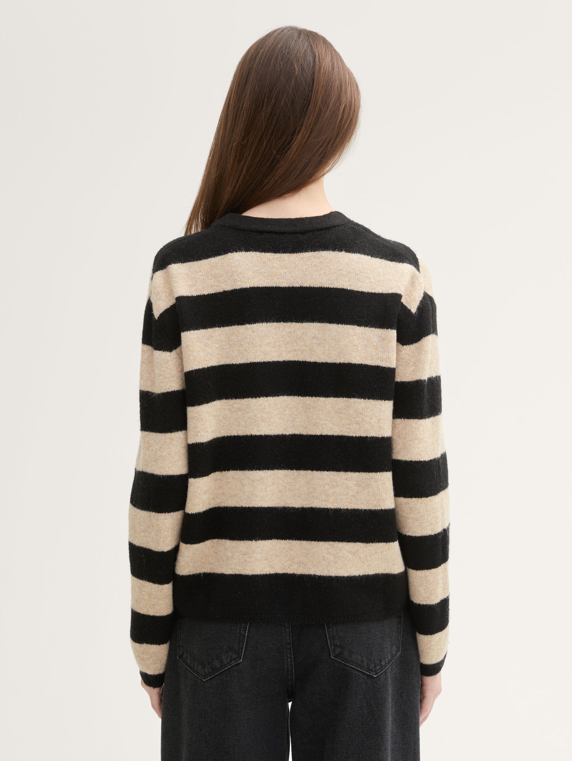 Striped Cardigan_1043340_35938_04