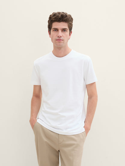 Basic T-Shirt_1043362_20000_03