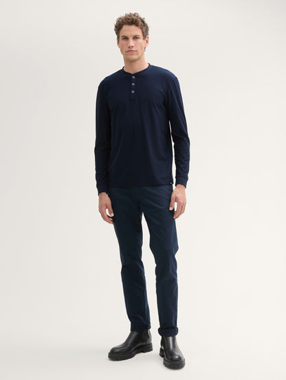 Henley Long-Sleeved T-Shirt with Texture_1043468_10668_03