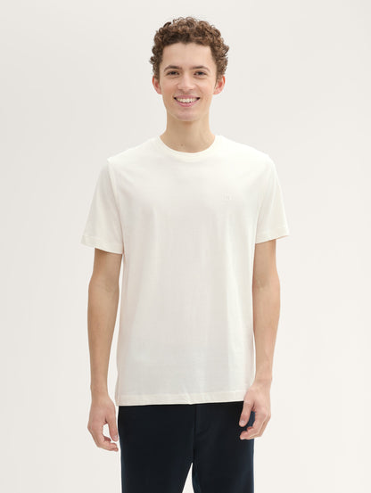 Basic T-Shirt Made of Organic Cotton_1043478_10348_01