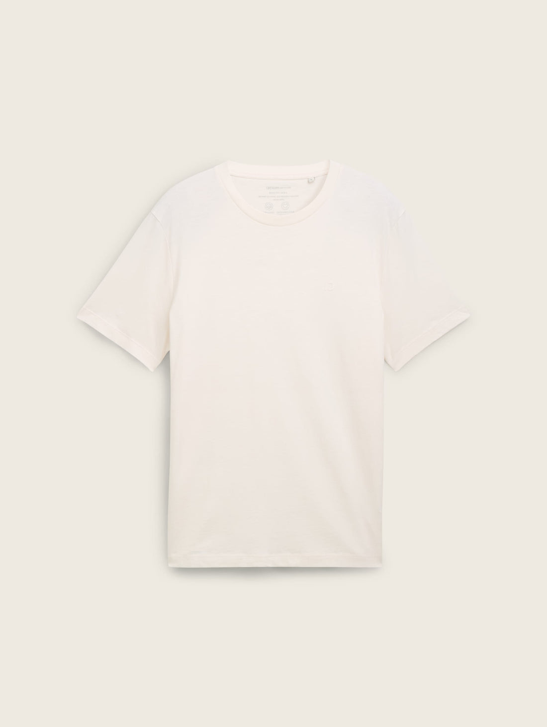 Basic T-Shirt Made of Organic Cotton_1043478_10348_02