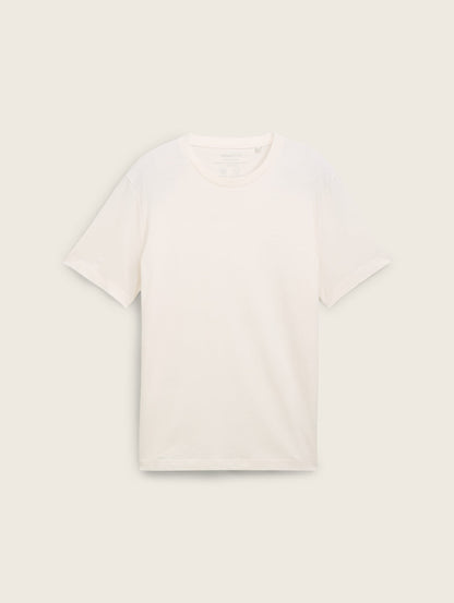 Basic T-Shirt Made of Organic Cotton_1043478_10348_02