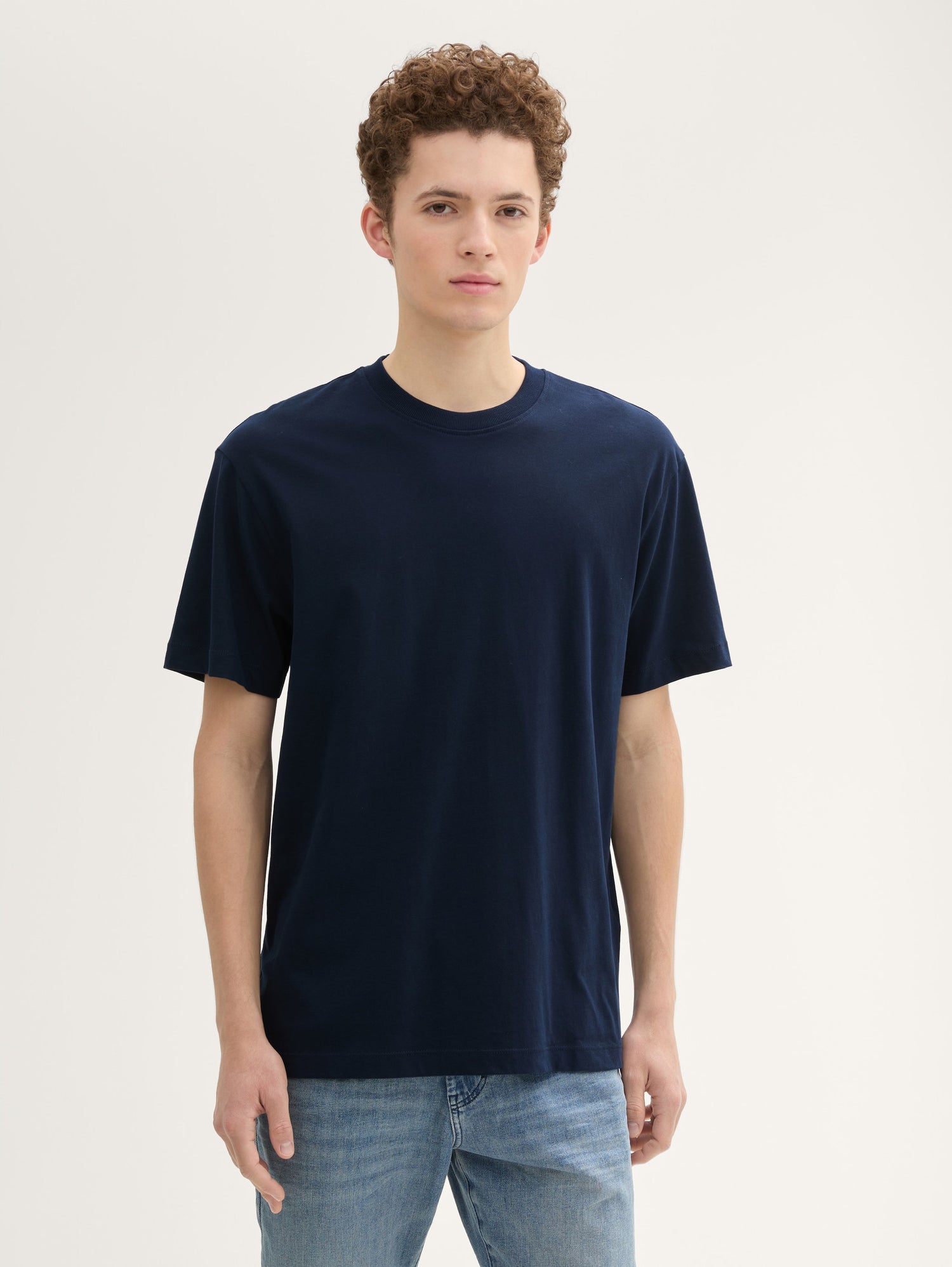 Relaxed T-Shirt_1043479_10668_01