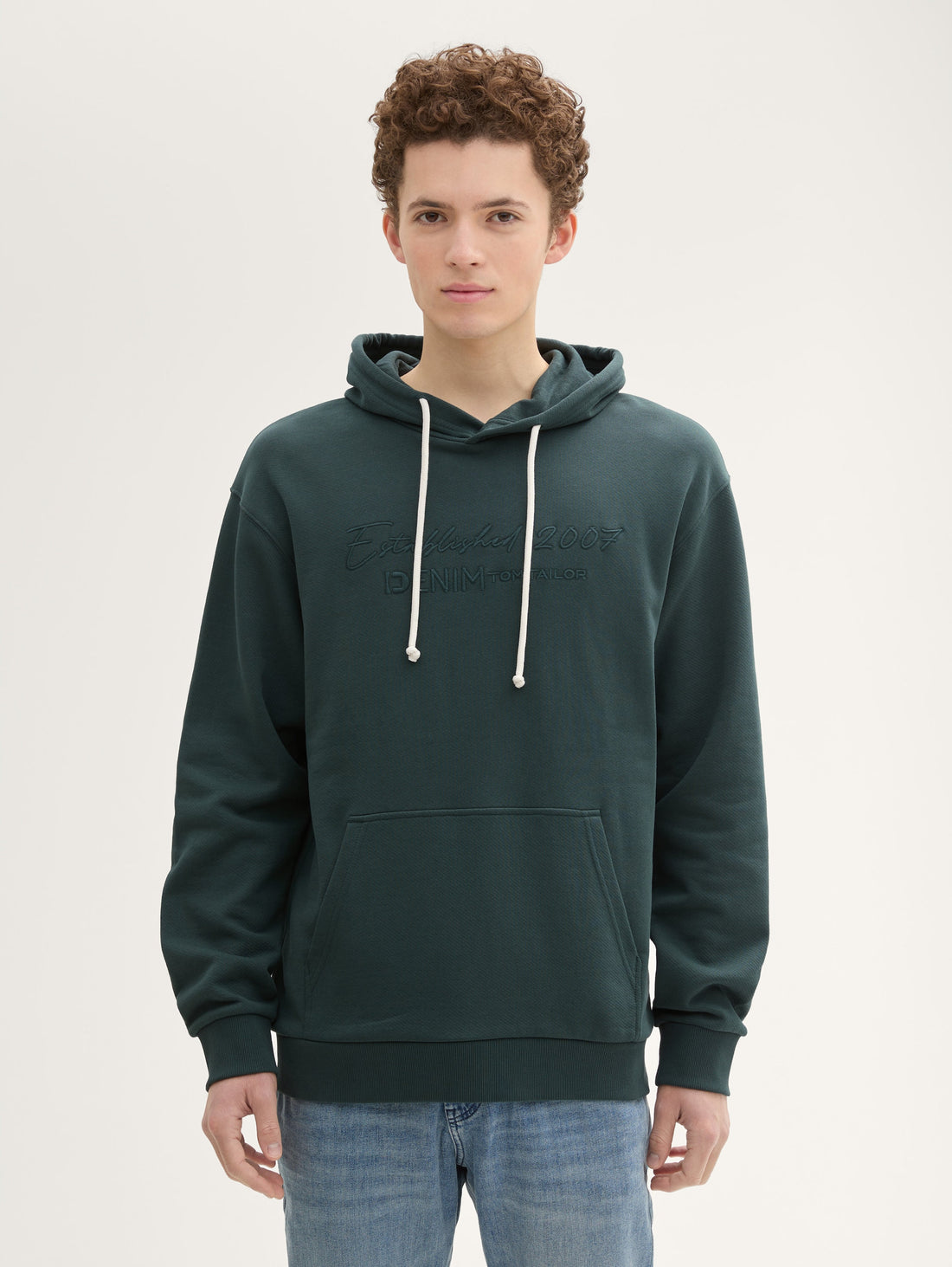 Hoodie with Logo Embroidery_1043501_10362_01