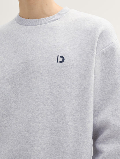 Basic Sweatshirt with A Logo Print_1043701_15398_05