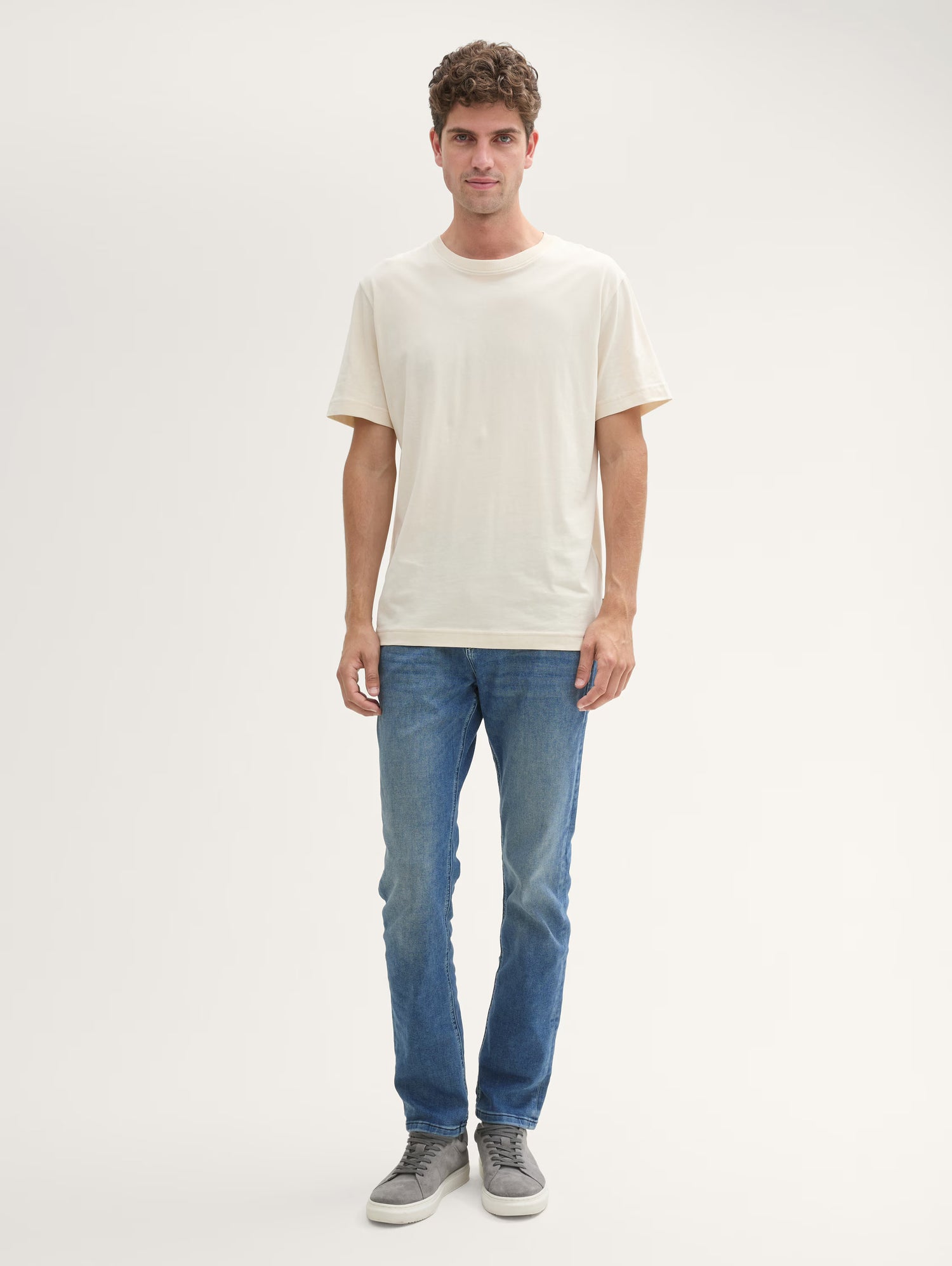 Hybrid Denim Josh Regular Slim Jeans_1043715_10119_01