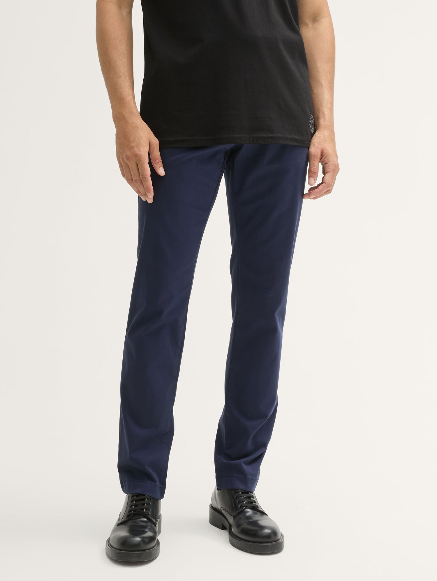 Travis Slim Chinos with A Belt_1043719_10668_06