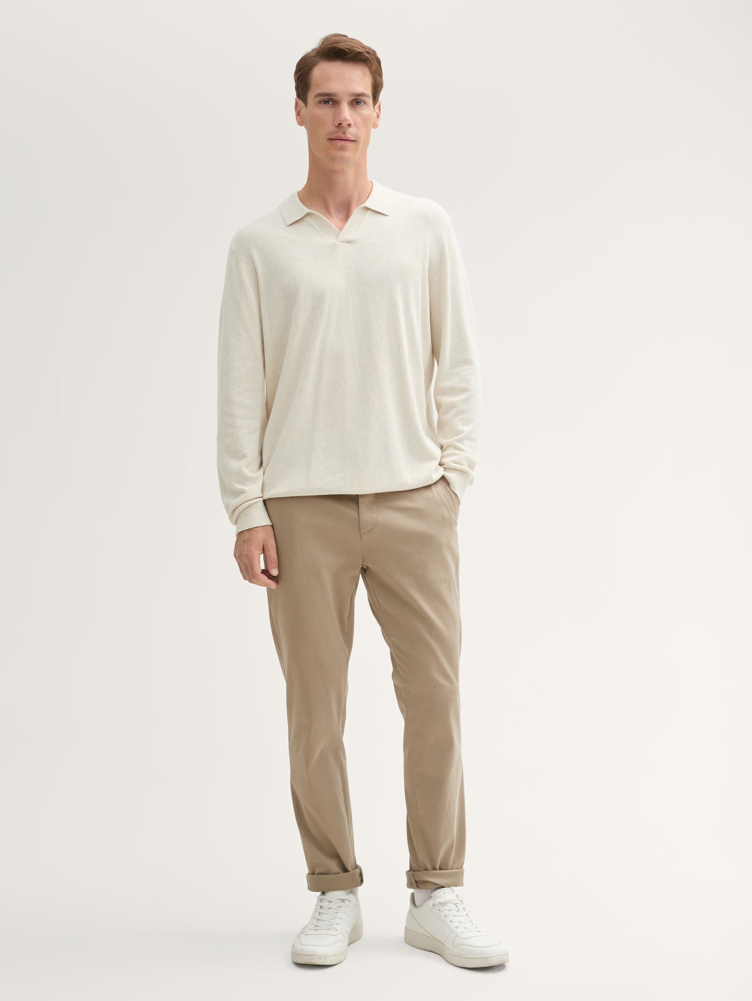 Travis Slim Chinos with A Belt_1043719_32240_01