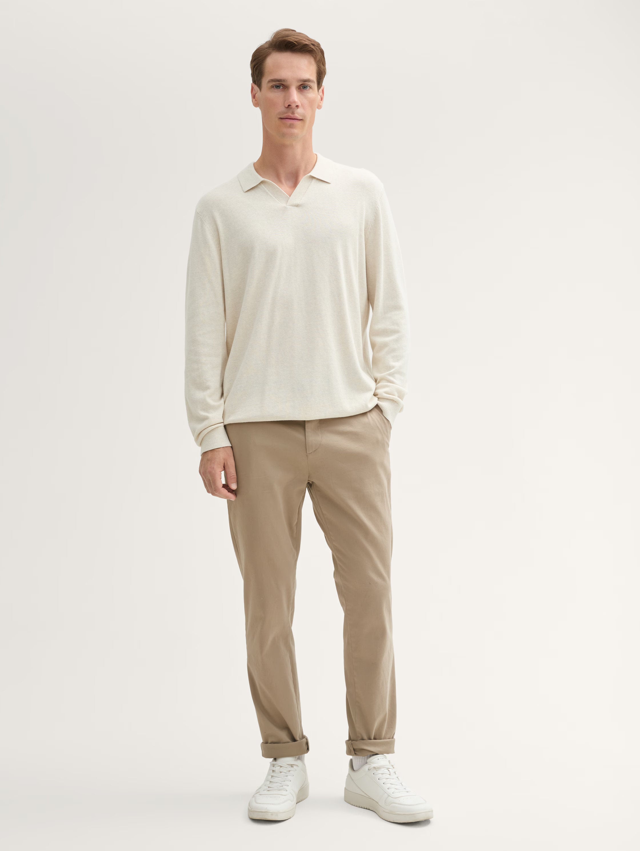 Travis Slim Chinos with A Belt_1043719_32240_01