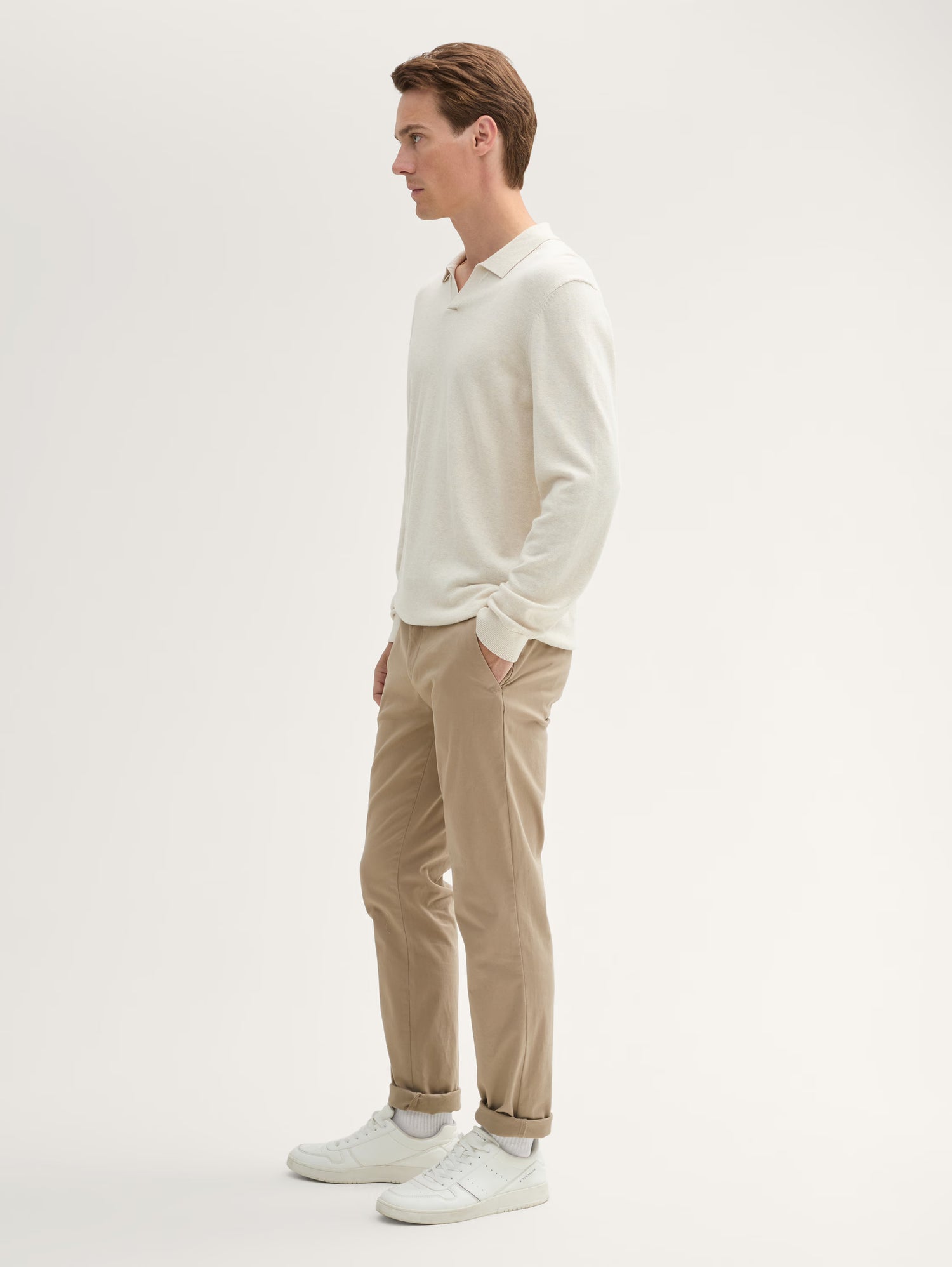 Travis Slim Chinos with A Belt_1043719_32240_03