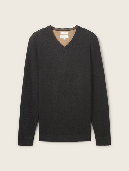 Textured Round Neck Sweater_1044444_10617_02