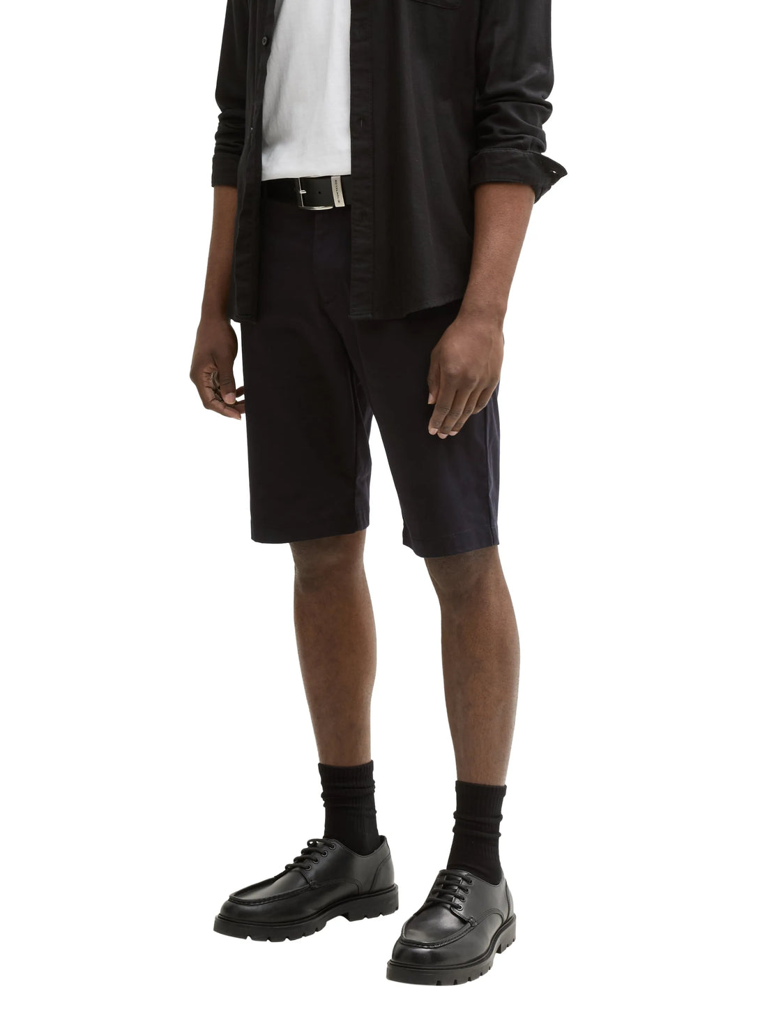 Denim Tom Tailor Black Men Regular Fit Chino Shorts SKU: 1044833_29999 Image 01