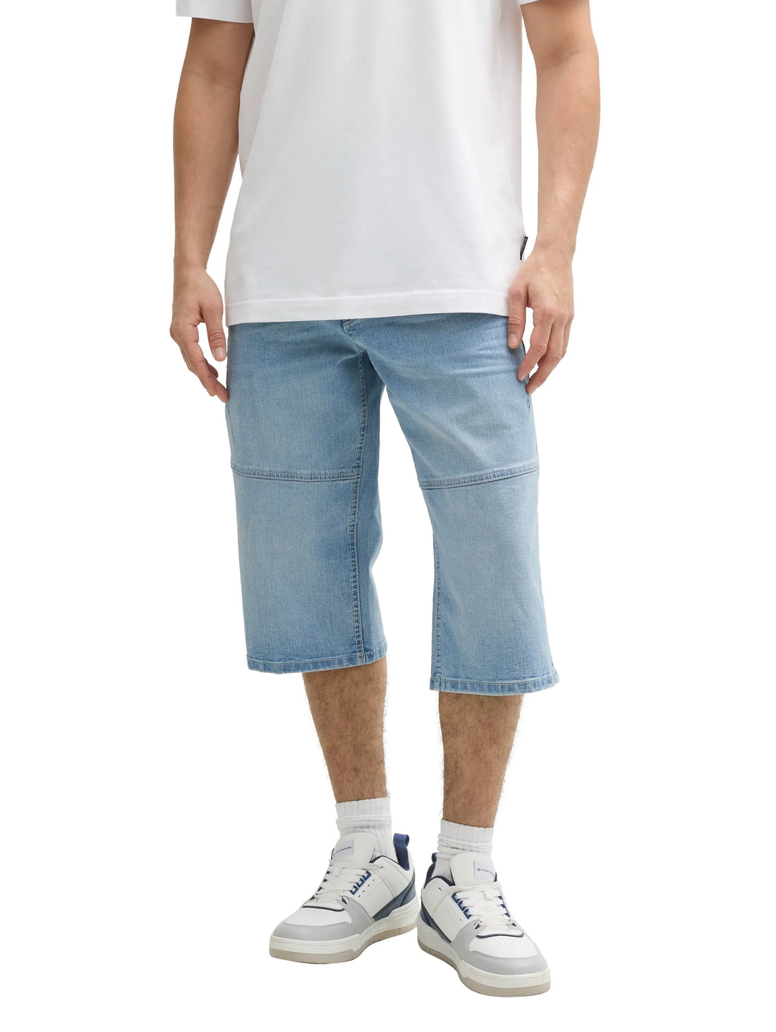Tom Tailor Used Bleached Blue Denim Men Ttmorris Relaxed Overknee Jeans Shorts SKU: 1044980_10117 Image 01