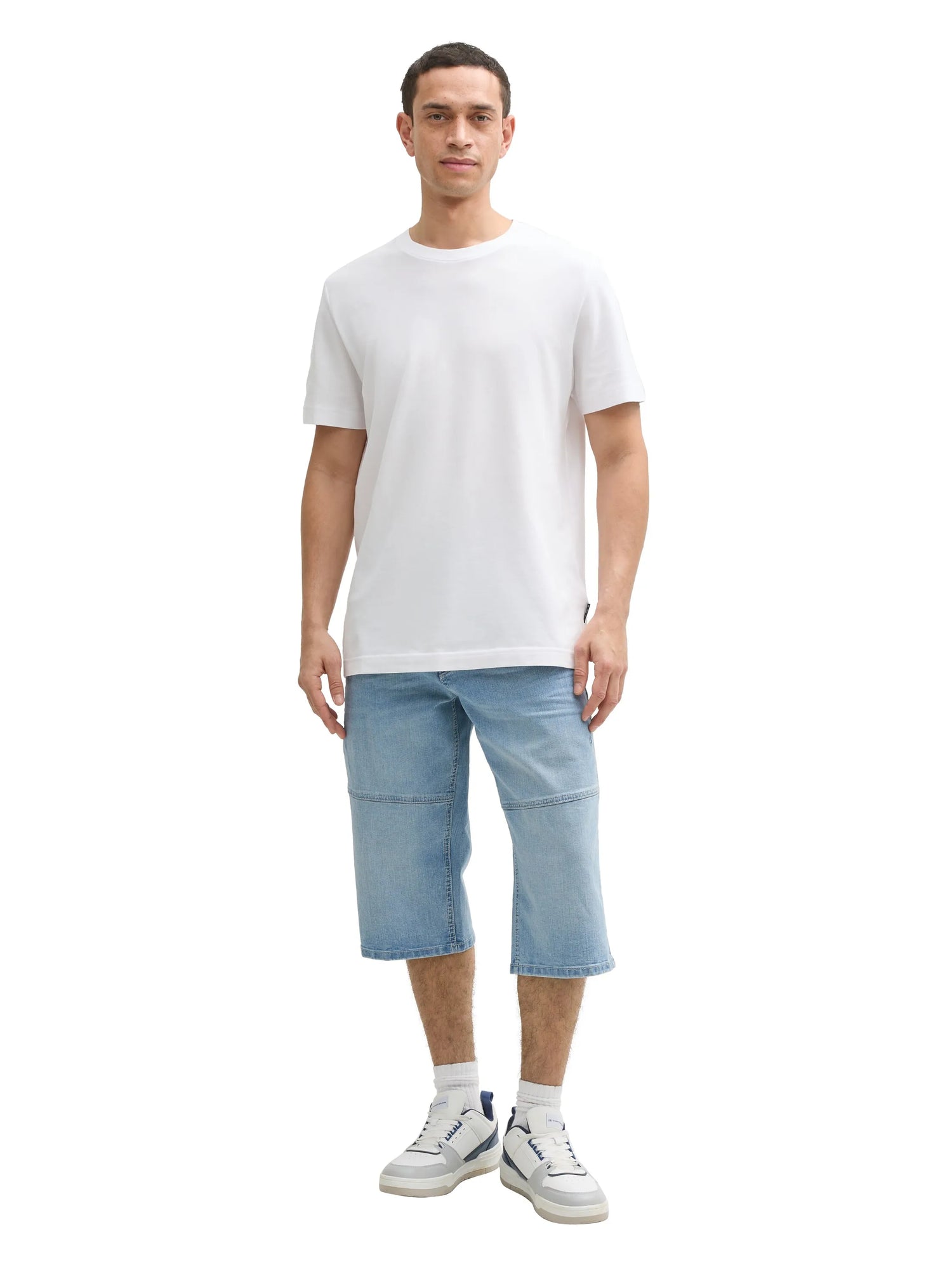 Tom Tailor Used Bleached Blue Denim Men Ttmorris Relaxed Overknee Jeans Shorts SKU: 1044980_10117 Image 04