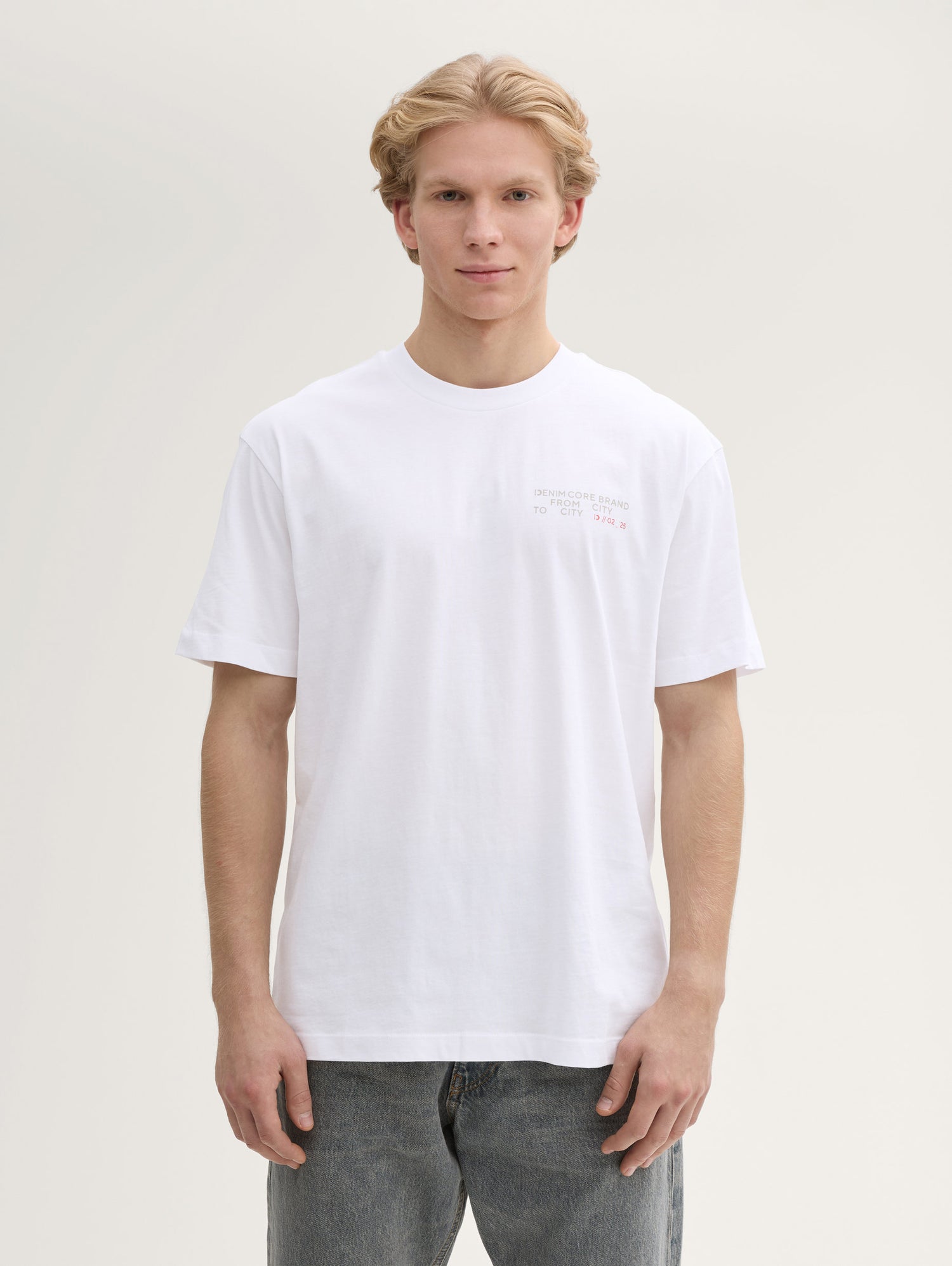 Tom Tailor_Relaxed Fit T-Shirt with Back Print_1045025_20000_01