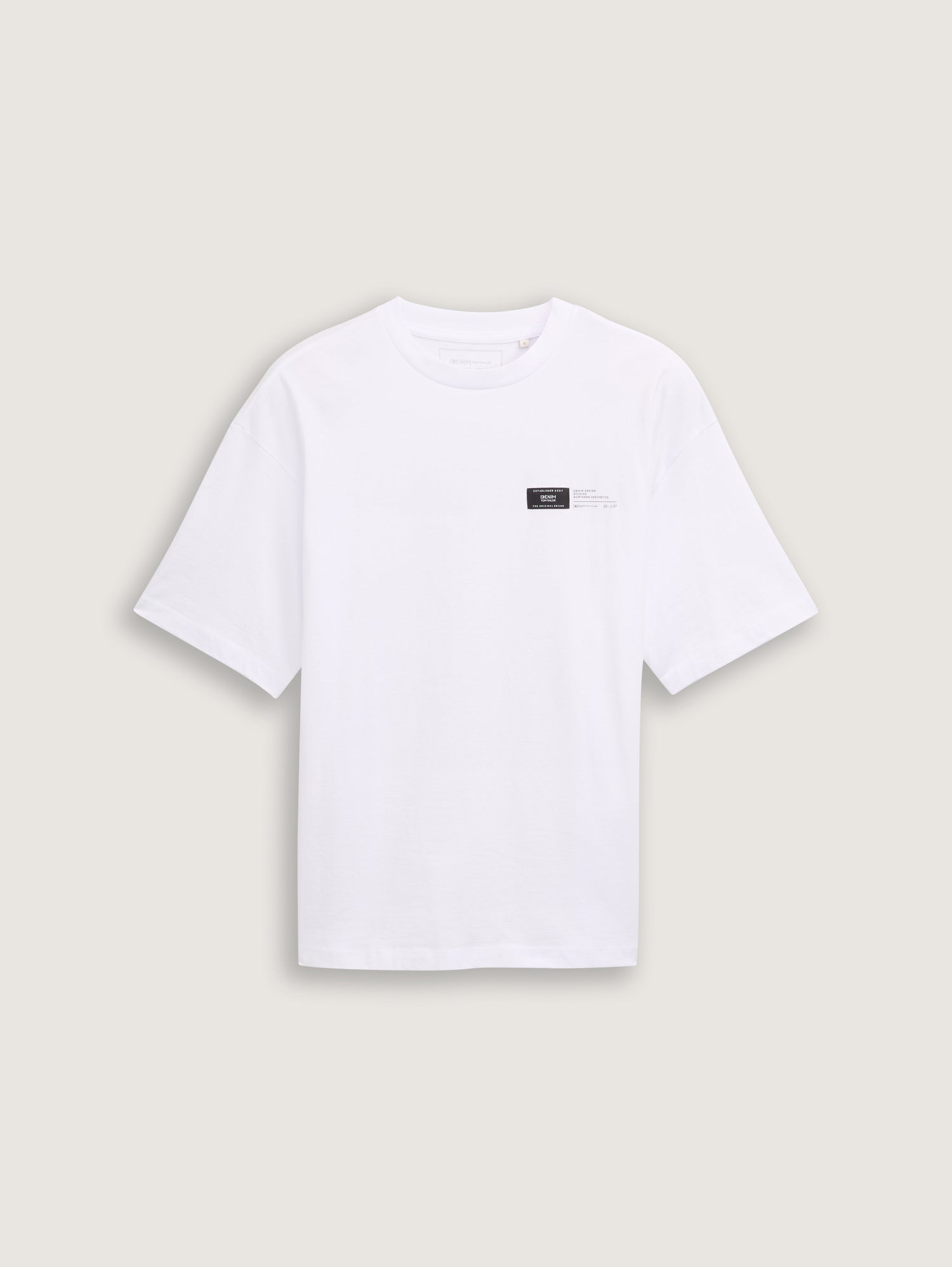 Tom Tailor_Oversize T-Shirt with Back Print_1045028_20000_06