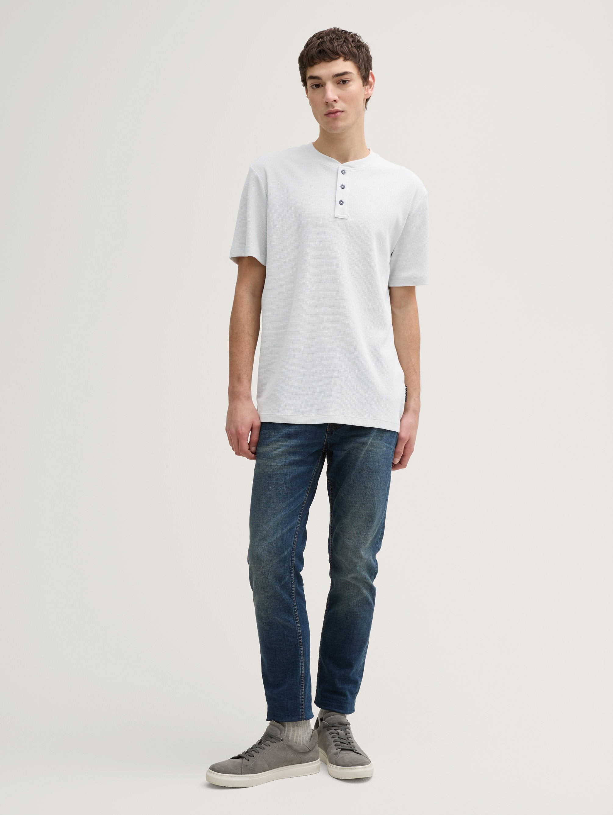 Tom Tailor_Henley T-Shirt with Waffle Texture_1045051_15277_02