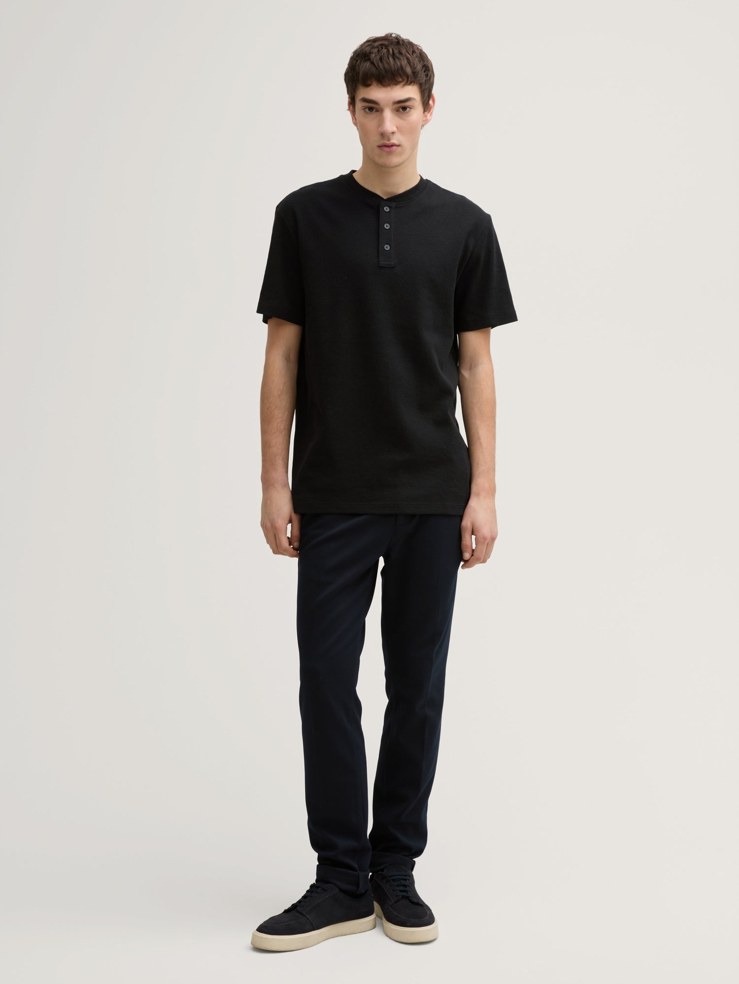 Tom Tailor_Henley T-Shirt with Waffle Texture_1045051_29999_02