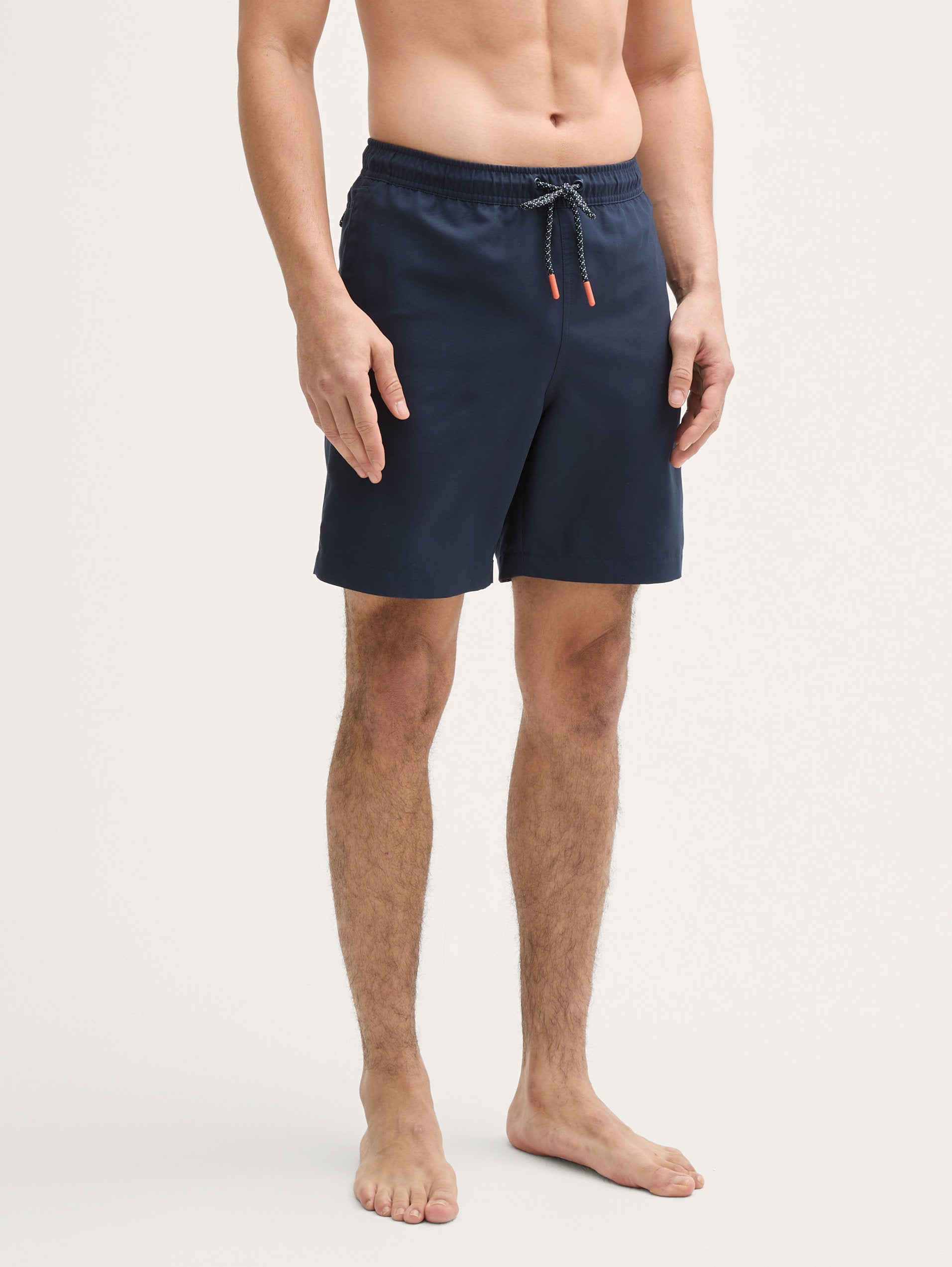 Tom Tailor_Basic Swim Shorts_1045069_10668_04