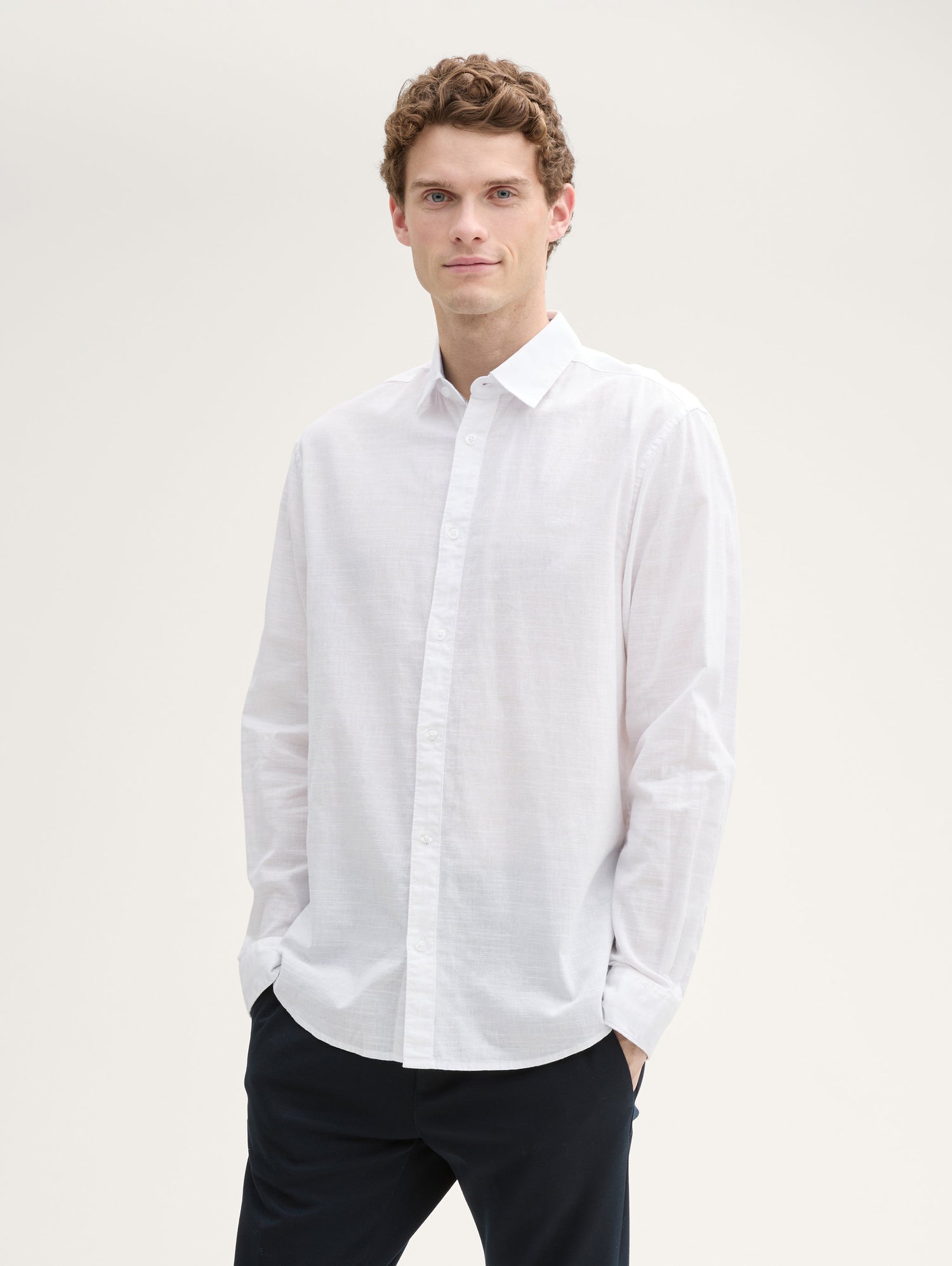 Tom Tailor_Regular Fit Shirt with Logo Embroidery_1045087_20000_01
