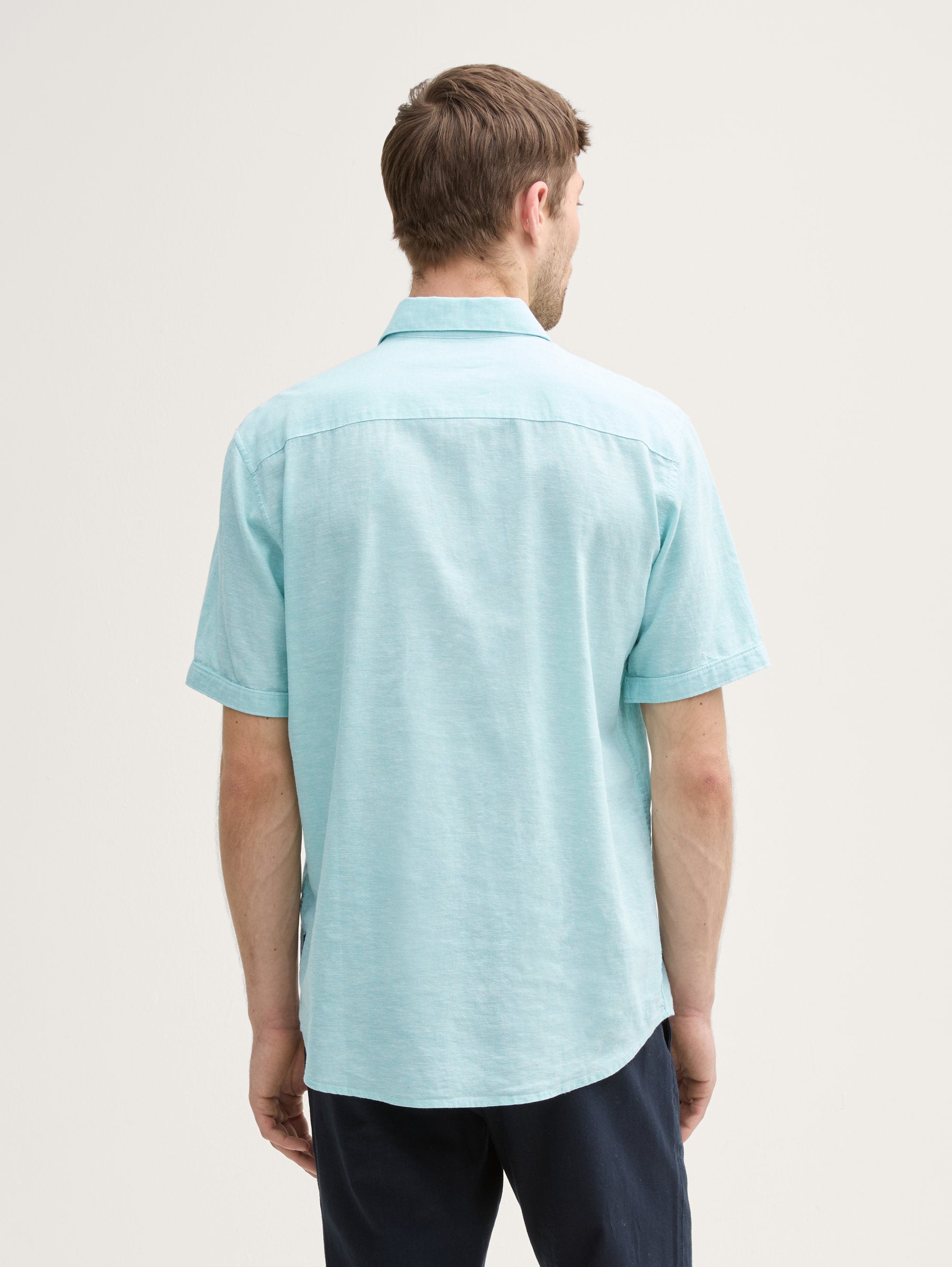 Tom Tailor_Regular Fit Short Sleeve Shirt with Linen Content_1045098_37198_03