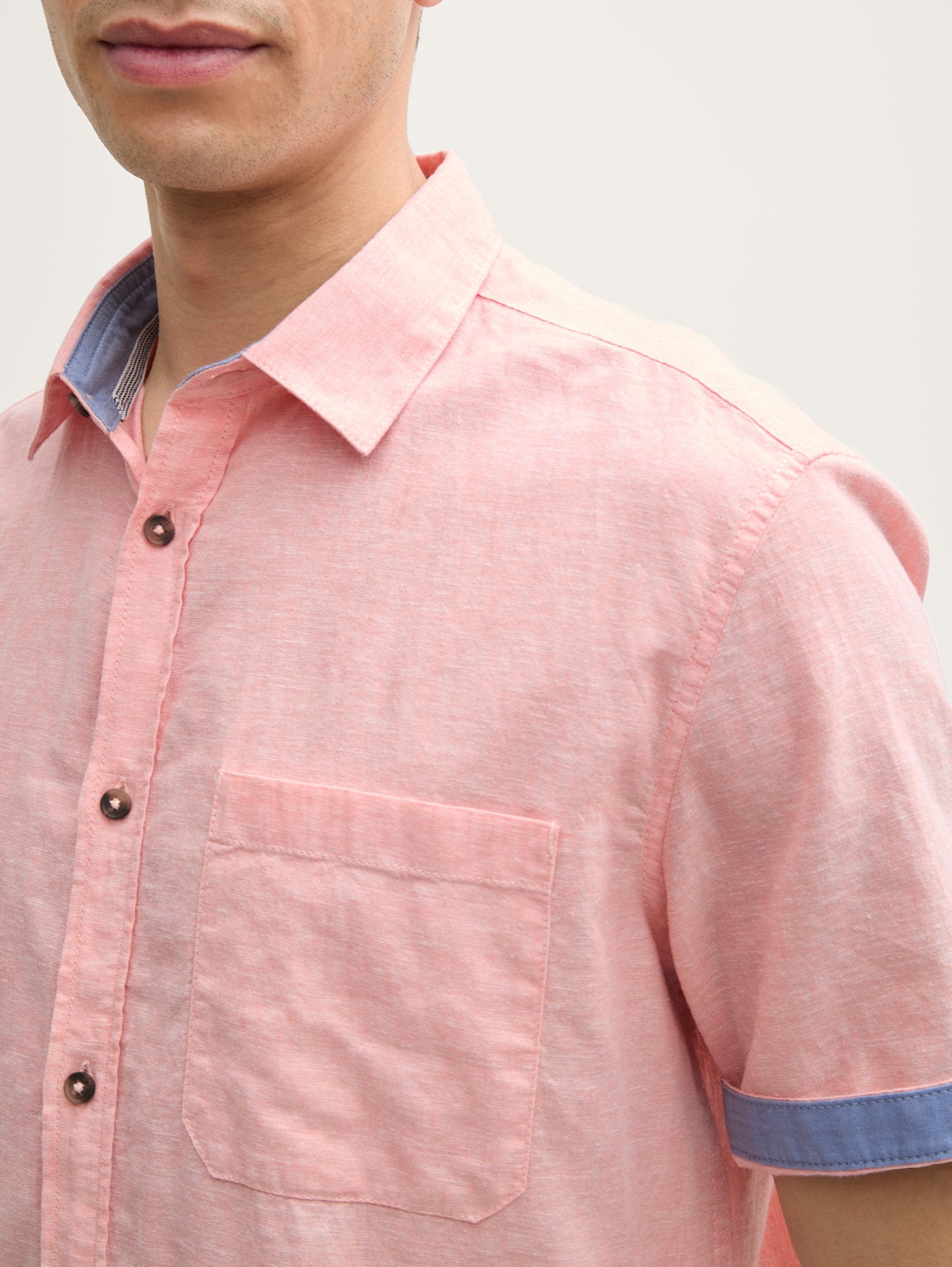 Tom Tailor_Regular Fit Short Sleeve Shirt with Linen Content_1045098_37201_04