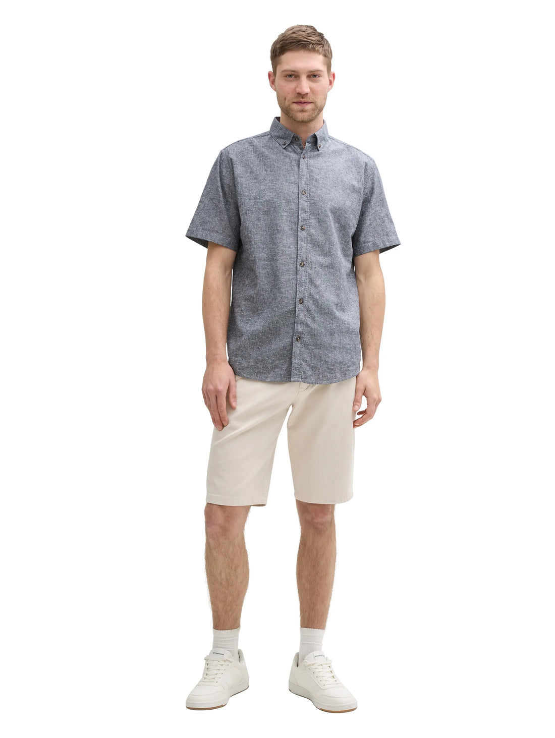 Tom Tailor Navy Chambray Dot Design Men Regular Fit Short-Sleeved Shirt with Linen Content in a Polka Dot Pattern SKU: 1045099_37332 Image 01