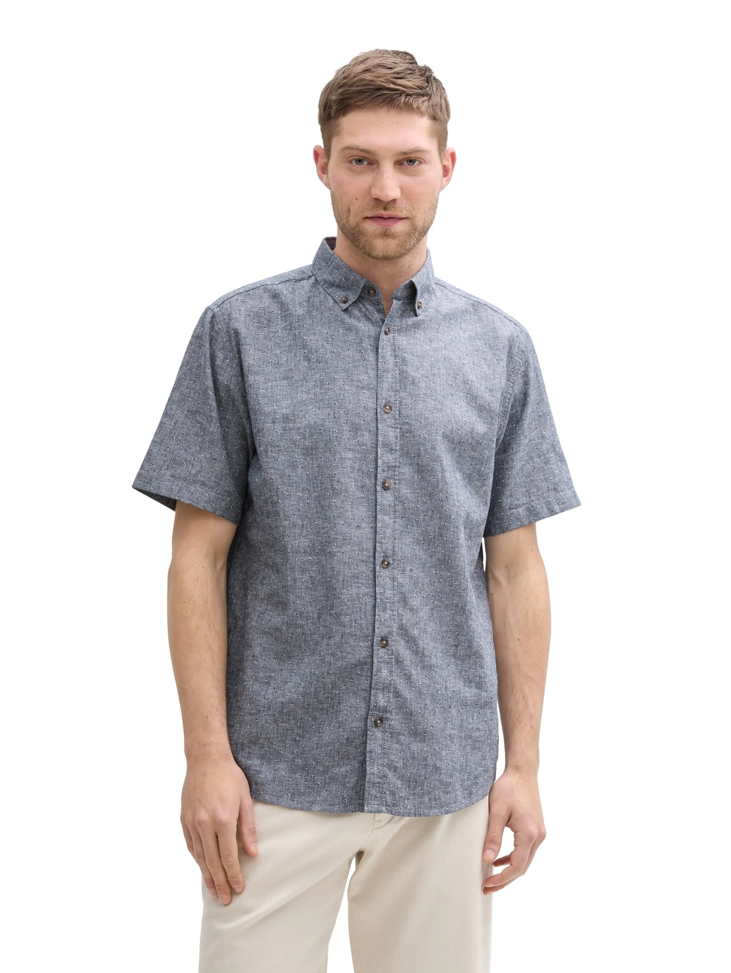Tom Tailor Navy Chambray Dot Design Men Regular Fit Short-Sleeved Shirt with Linen Content in a Polka Dot Pattern SKU: 1045099_37332 Image 03