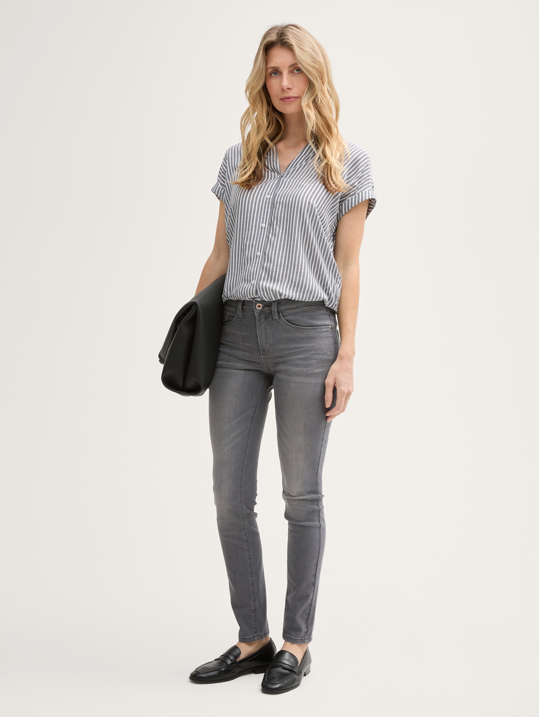 Tom Tailor_Loose Fit Blouse with Striped Pattern_1045239_35912_02